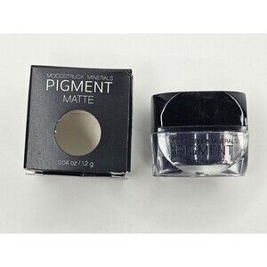 Younique Moodstruck Minerals Pigment Matte Twitterpated New in Box